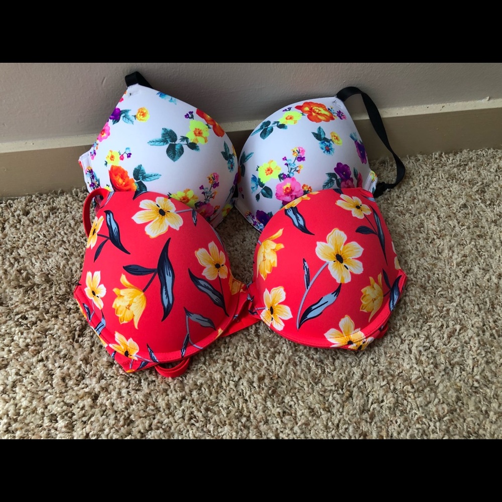 Pink Victoria Secret Bras